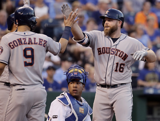 Astros use 2 homers to beat Royals for 11th straight win