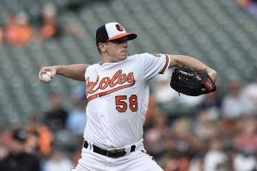 Hellickson helps Orioles beat Royals 6-0 for 3-game sweep