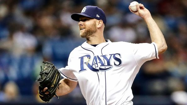 Braves acquire Jonny Venters from Rays