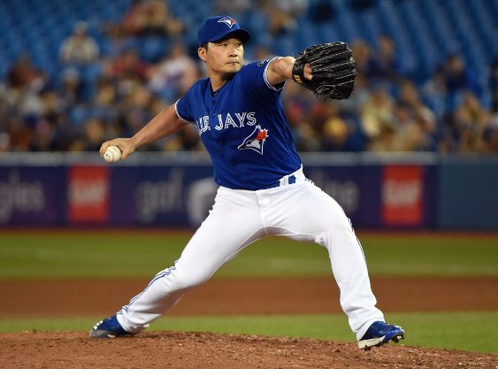 Rockies acquire Seunghwan Oh from Blue Jays